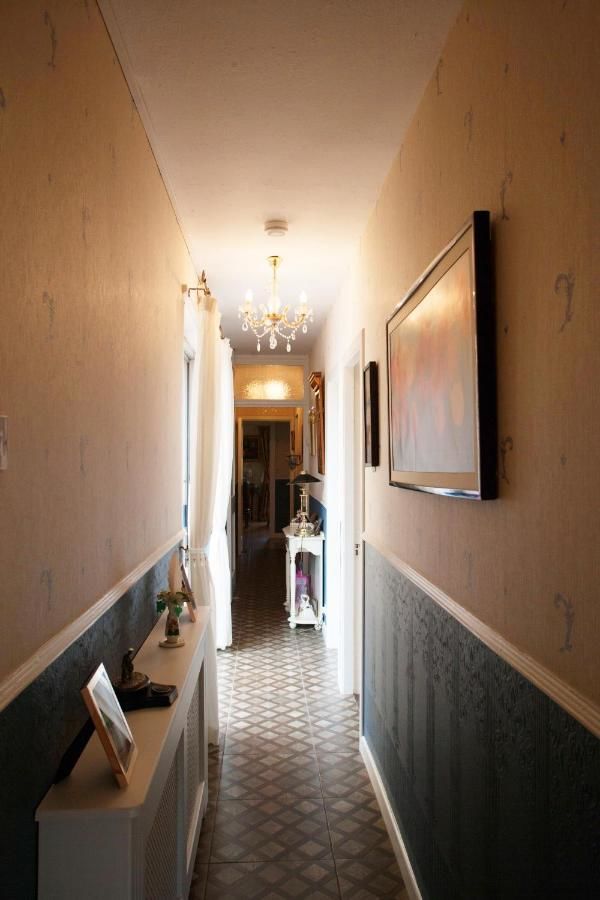 Отели типа «постель и завтрак» Krakow B&B Дандолк
