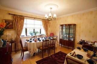 Отели типа «постель и завтрак» Krakow B&B Дандолк-7